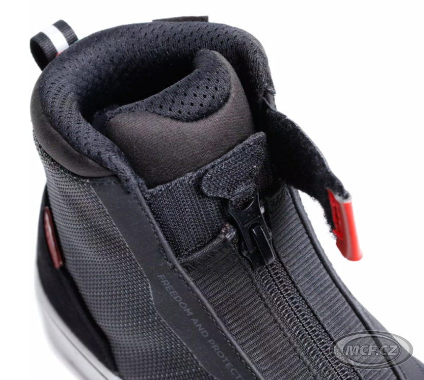 Moto boots TCX IKASU 2 LADY WP black/dark red