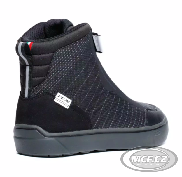 Moto boots TCX IKASU 2 WP black/white