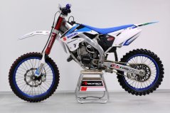 SUZUKI RM 125