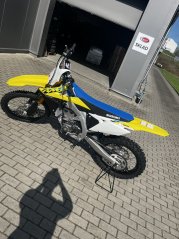 SUZUKI RM-Z450 Model 2026