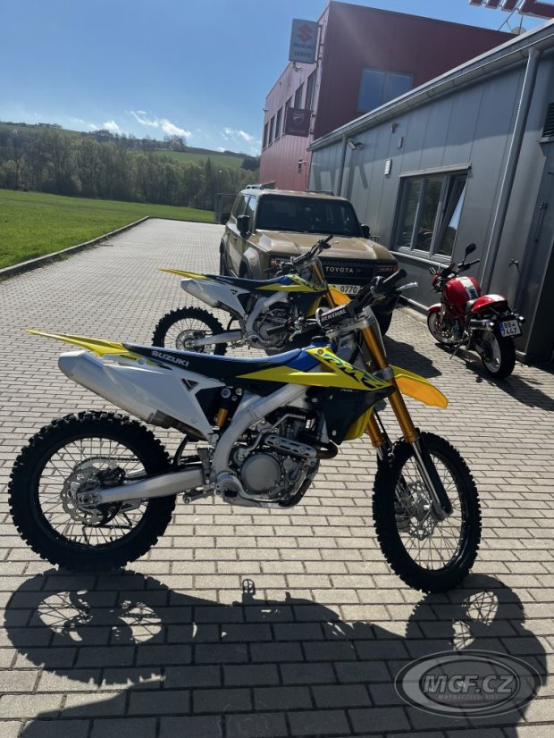 SUZUKI RM-Z250