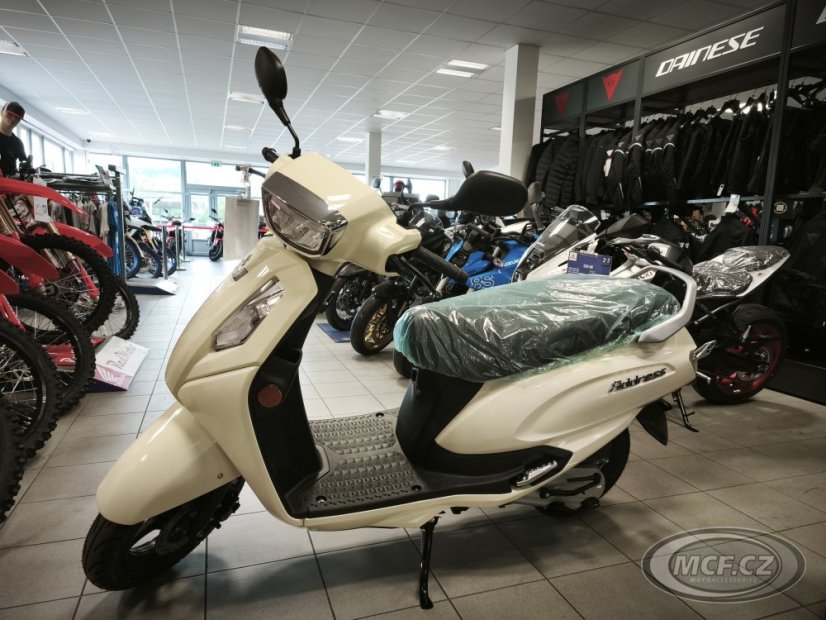 Suzuki Address 125