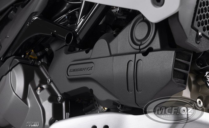 DUCATI DesertX bílý