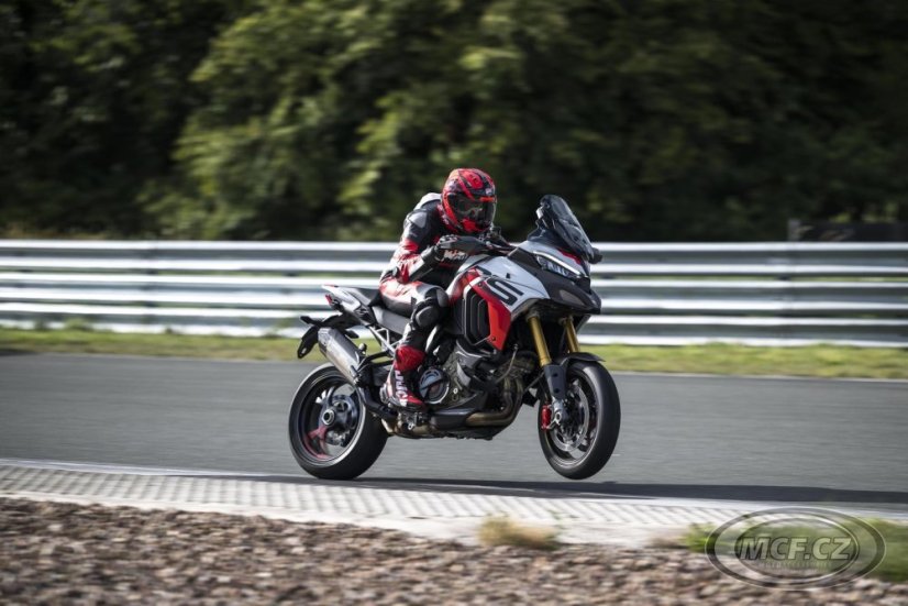 DUCATI Multistrada V4 RS