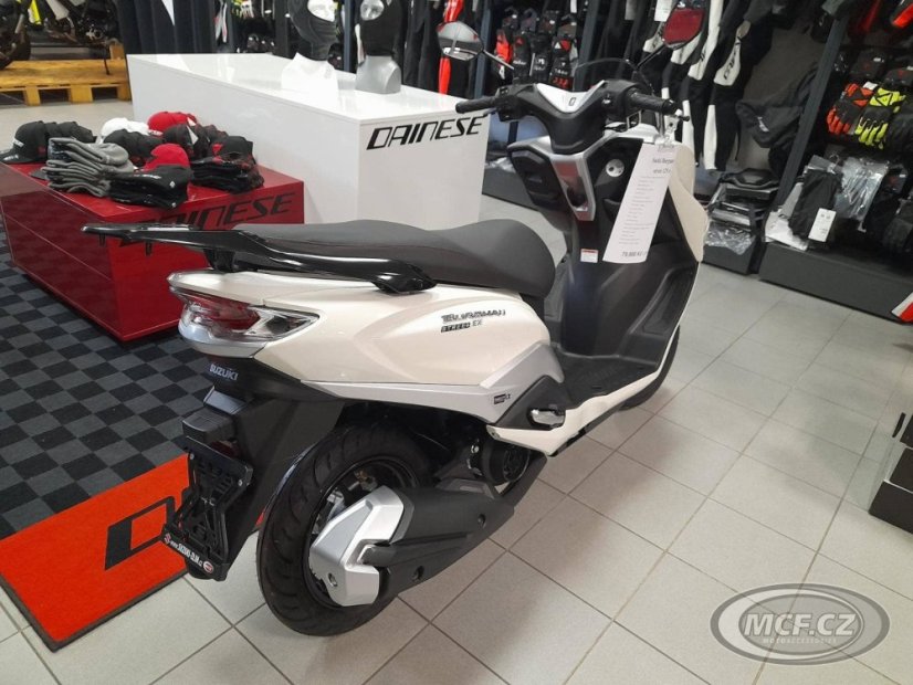 SUZUKI Burgman street 125 ex