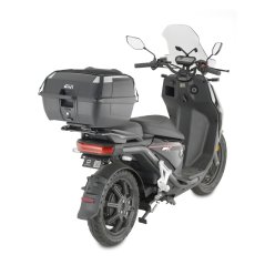 Kufr GIVI B45B+ černý s opěrkou a síťkou (Monolock s vlastní plotnou), objem 43L
