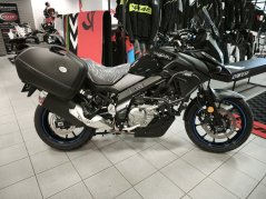 SUZUKI V- Strom 650 černý s výbavou