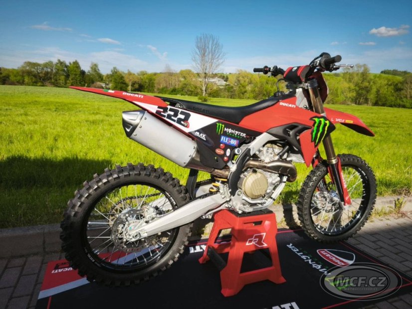 DESMO 450 MX Cairoli Design