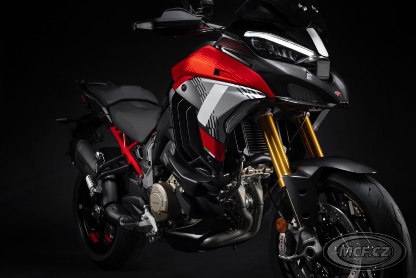 DUCATI Multistrada V4 PIKES PEAK Model 2025