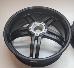 Sada karbonových kol na Ducati Panigale  V4