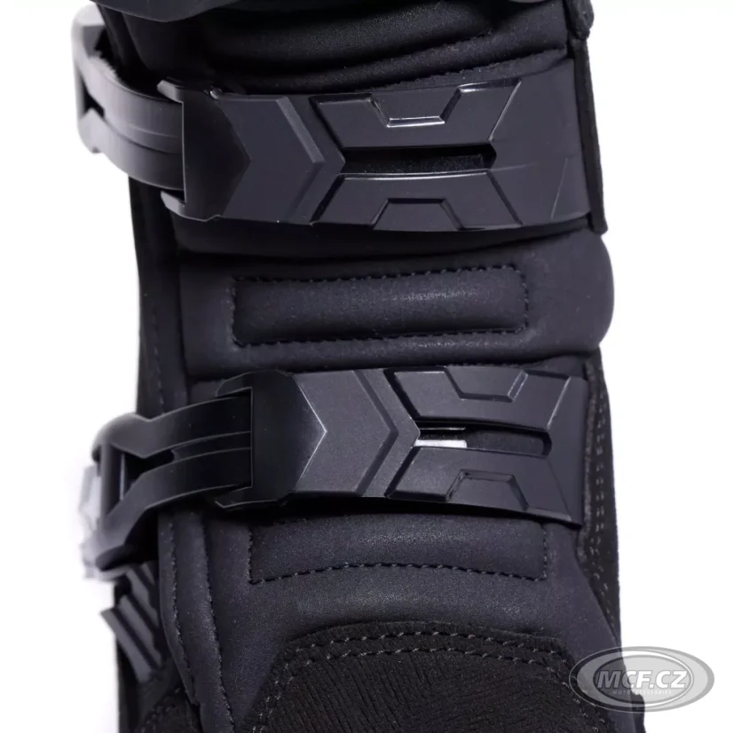 Moto boty DAINESE OVERYOND XT Gore-Tex černo/černé