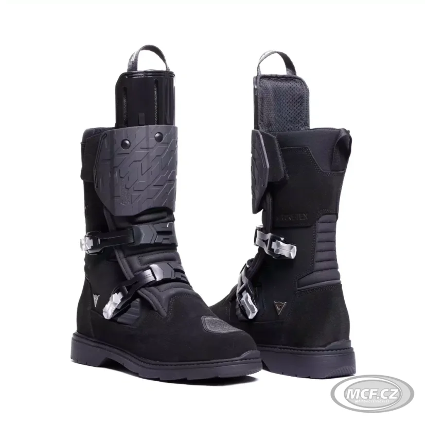 Moto boty DAINESE OVERYOND XT Gore-Tex černo/černé