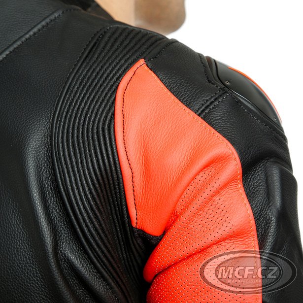 Moto kombinéza DAINESE LAGUNA SECA 5 černo/fluo červená perforovaná
