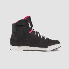 Dámské moto boty FORMA SWIFT X FIT DRY LADY černo/bílé