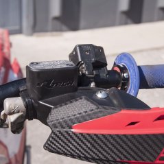Kryty páček RTECH HP3 CROSS/ENDURO vč. montážní sady pro BETA (NISSIN+BREMBO) červené R-KITPMHP3RS5