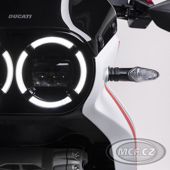 DUCATI DesertX bílý