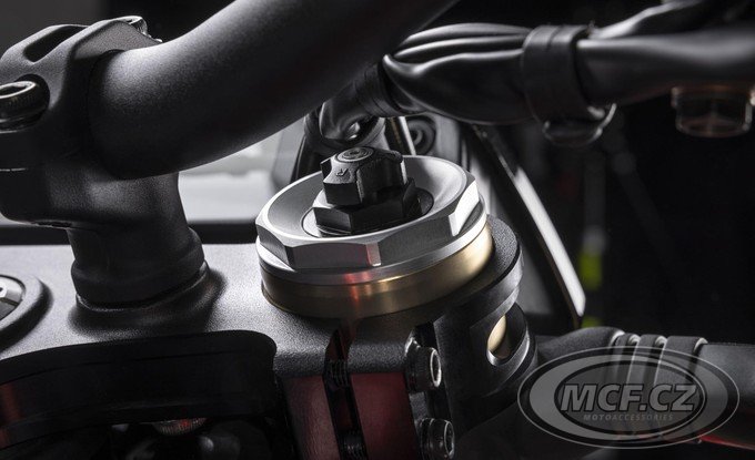 DUCATI Hypermotard 698 Mono RVE