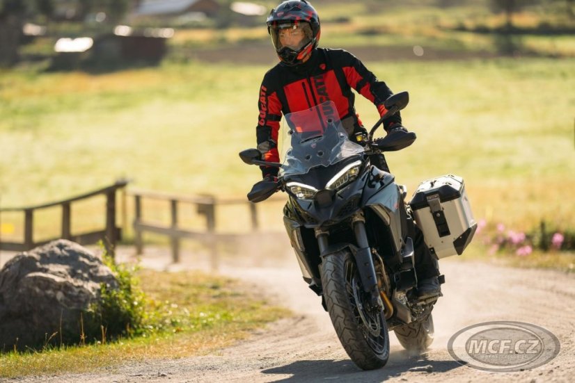 DUCATI Multistrada V4 S Radar