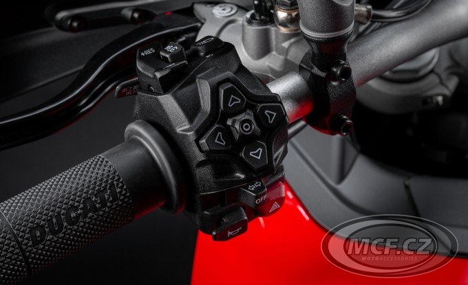 DUCATI Multistrada V2S