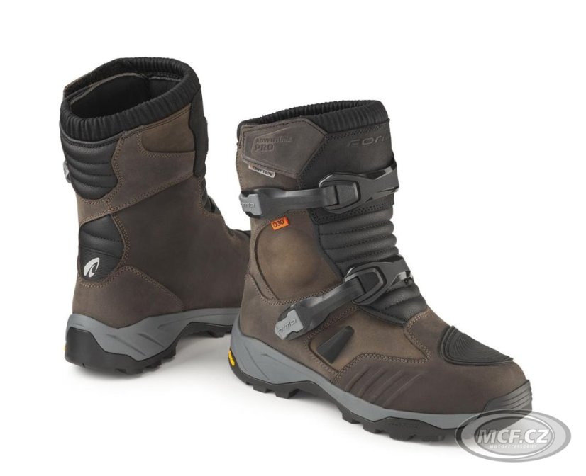 Moto boty FORMA ADVENTURE PRO LOW hnědé